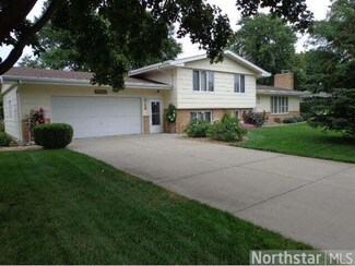 209 209 E Ash St, St. Joseph, MN 56374