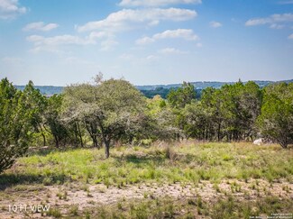 945 Malbec Loop, Canyon Lake, TX 78133