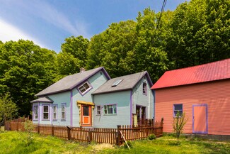 1089 Maple St, Hartford, VT 05001