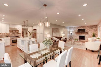3436 Holly Rd, Annandale, VA 22003