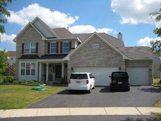 811 Cool Creek Ct, Naperville, IL 60565