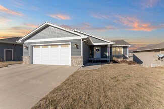 619 Cressman Trail, Hartford, SD 57033