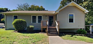 218 Quail Ct, Dickson, TN 37055