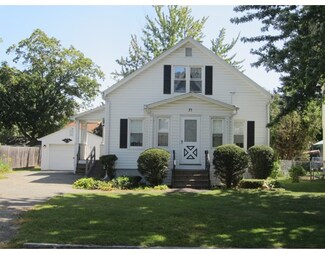 21 Jefferson Ave, Chicopee, MA 01020