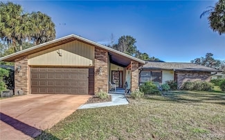2 Hemlock Ct E, Homosassa, FL 34446