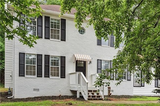2201 Logan Dr, Jonesboro, GA 30236
