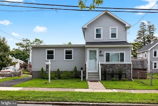 104 Lagrange Ave, Essington, PA 19029