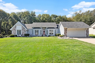 1105 Fennimore Dr, Marshall, MI 49068