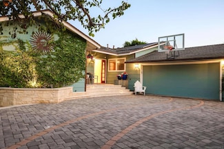 885 Rosecrans St, San Diego, CA 92106