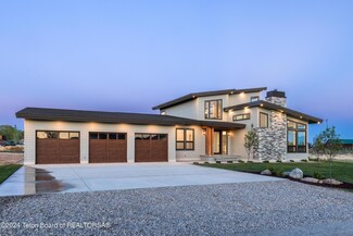 14 Carmichael Loop, Pinedale, WY 82941