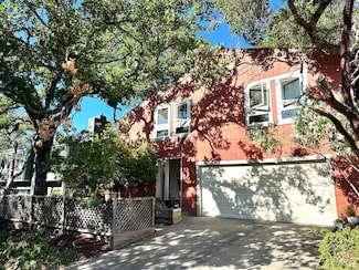 155 Kearney Ave, Sonoma, CA 95476