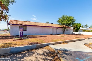 2101 W Bethany Home Rd, Phoenix, AZ 85015