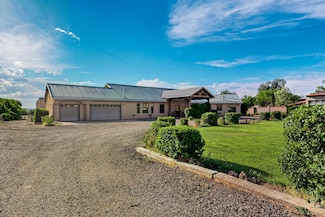 17 Llanito Rd, Bernalillo, NM 87004