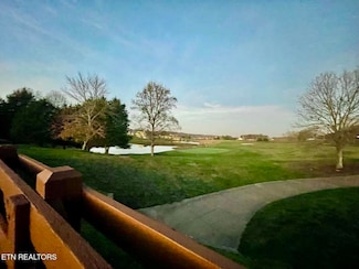 763 Eagle Point Dr, Loudon, TN 37774