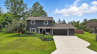 1530 Caribou Dr, Fort Wayne, IN 46804