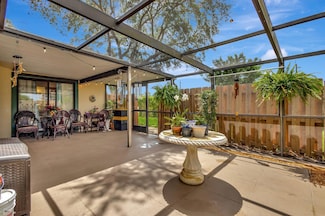 1030 Manor Dr Unit 8A, Palm Springs, FL 33461