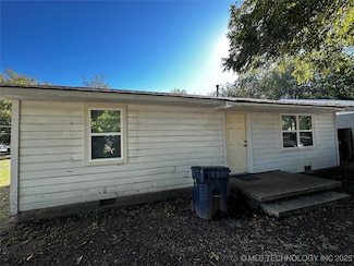 415 W 5th St, Ada, OK 74820