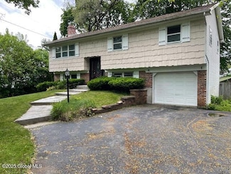 2070 Grand Blvd, Schenectady, NY 12309