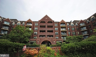 2100 Lee Hwy Unit 407, Arlington, VA 22201