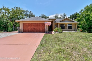 5505 95th St, Sebastian, FL 32958