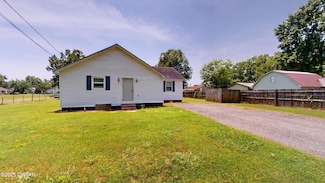 126 Shannon St, Dyersburg, TN 38024