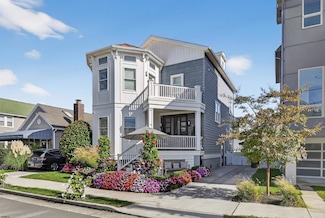 5 N Iroquois Ave, Margate City, NJ 08402