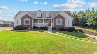 933 13th Ave, Pleasant Grove, AL 35127