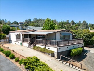 579 Lodgeview Dr, Oroville, CA 95966