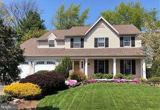 2958 Linda Ln, Reading, PA 19608