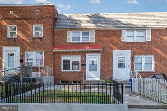2442 Adrian St, Harrisburg, PA 17104
