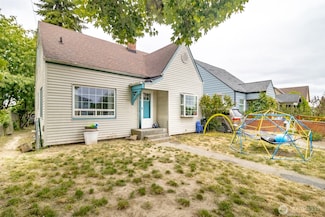 5229 S Thompson Ave, Tacoma, WA 98408