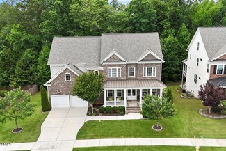 213 Preatonwood Dr, Apex, NC 27539