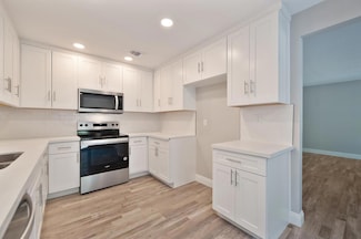 5824 Peppermill Ct Unit 3, Sacramento, CA 95841