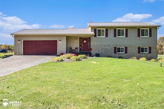 5460 Walker Rd, Davison, MI 48423