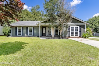 227 Branchwood Dr, Jacksonville, NC 28546