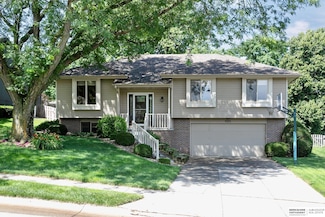 4354 S 154th St, Omaha, NE 68137