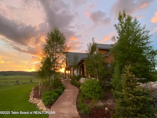 79 Auburn-Forest Rd, Afton, WY 83111