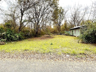 428 E Sherman St, Paris, TX 75460