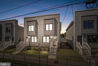 1324 Liberty St, Trenton, NJ 08629