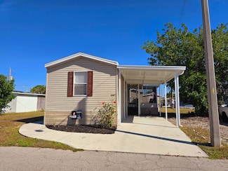 238 Lucerne Ave, North Fort Myers, FL 33903