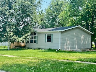 227 Cedar St, Ripon, WI 54971