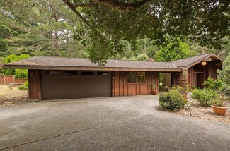 25515 Canada Valley Dr, Carmel, CA 93923