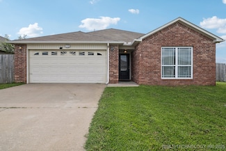 510 S Creek St, Skiatook, OK 74070