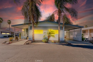 1525 W Oakland Ave Unit 32, Hemet, CA 92543
