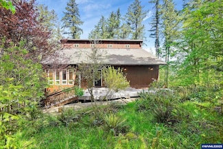 24235 Columbine Dr, Philomath, OR 97370
