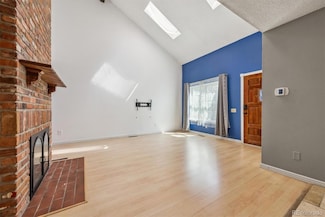 979 S Granby Way, Aurora, CO 80012