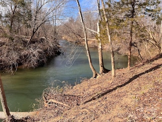999 Rivercrest Pkwy Unit 28, Rutherfordton, NC 28139