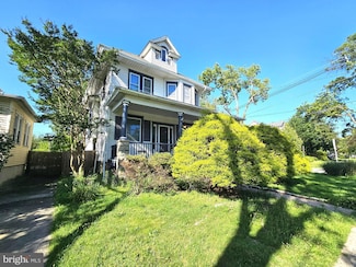 951 Park Ave, Collingswood, NJ 08108