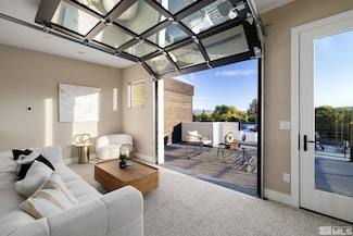 3828 Lakeside Dr Unit 15, Reno, NV 89509