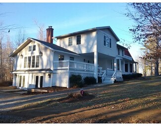 27 Kibbe Point Rd, East Otis, MA 01029